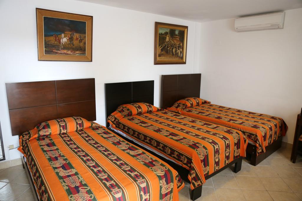 Hotel Miraflores Lodge Лима Номер фото